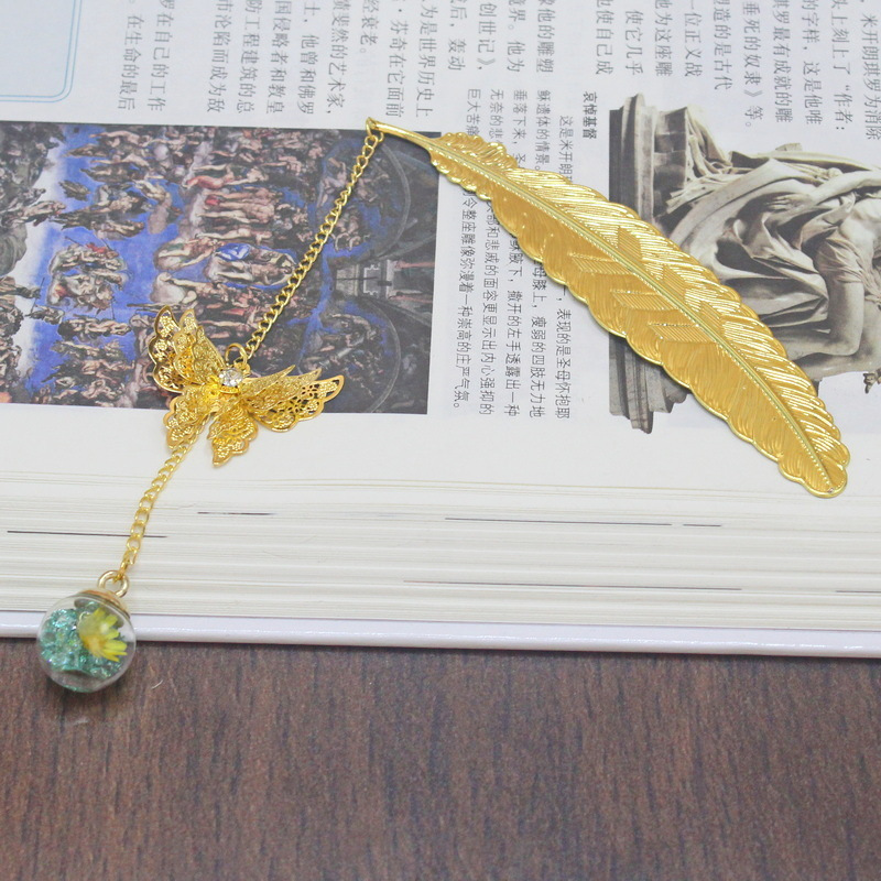 ที่คั่นหนังสือโลหะลายขนนกสไตล์ - Dried Flower Bookmark บทวิจารณ์และราคา